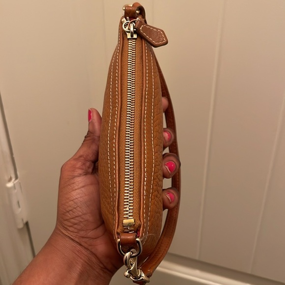 Dooney & Bourke please check all picture of condition - Picture 11 of 16